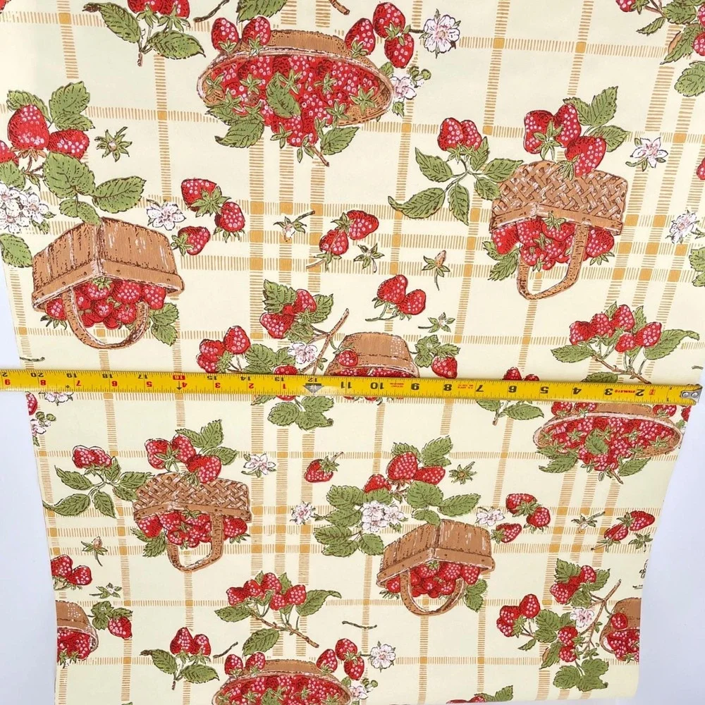 Vintage Imperial Strawberry Basket Wall Paper 70s Kitsch Kitchen 82